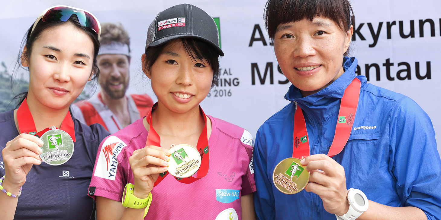 Asian Champs Sky champions - gold, Takamura Takako (Japan), silver, Sooji Park (South Korea) , bronze Yin Hung Tsang (China). 